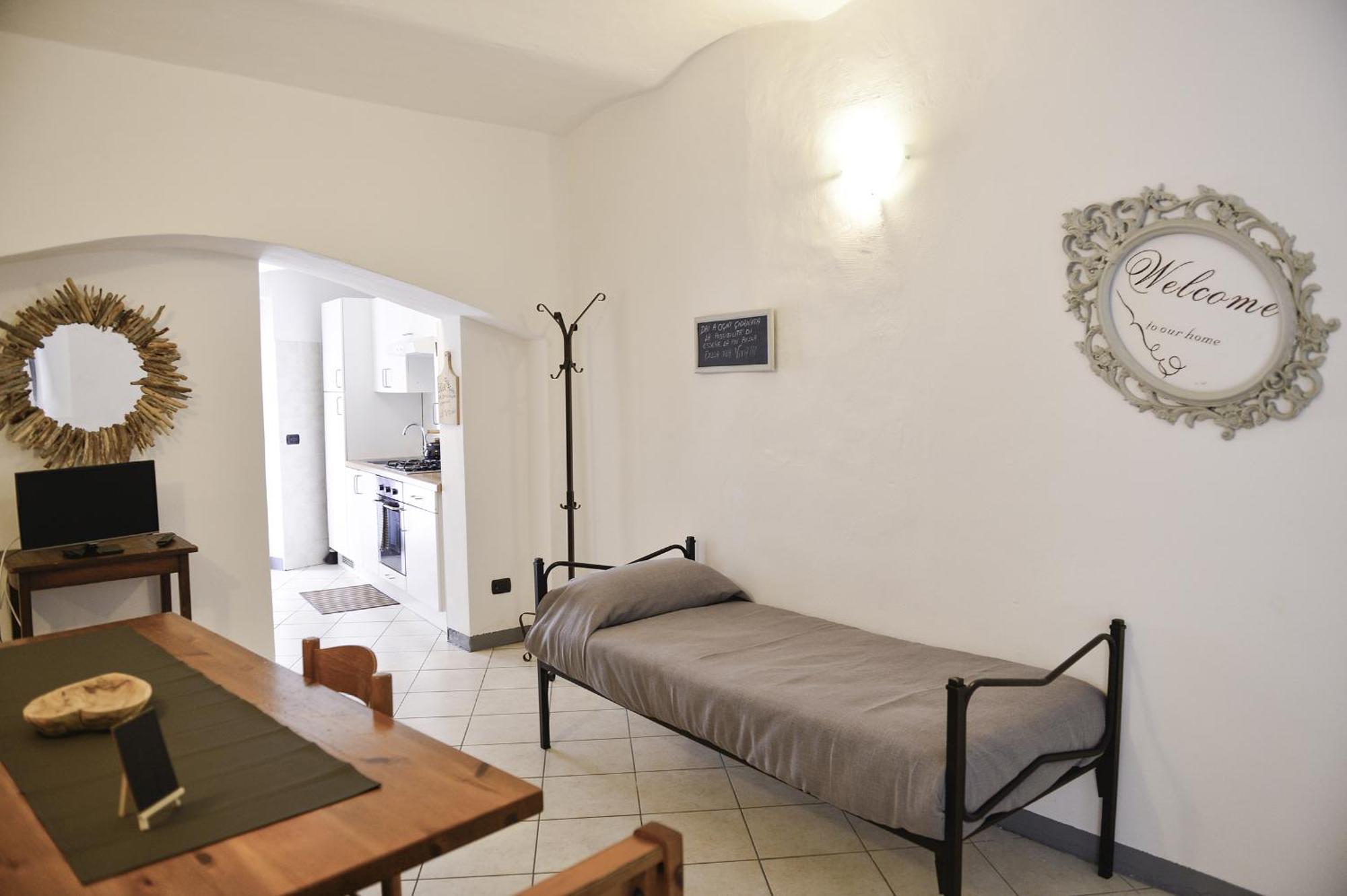 A Casa Di Sole Brovello Apartment Екстериор снимка